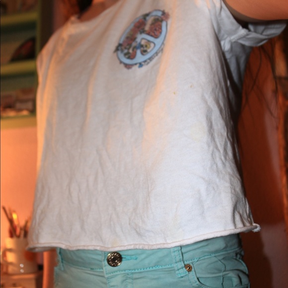 ❌SOLD❌ Billabong 🌊 peace sign crop top - Picture 2 of 7